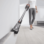 DYSON Akku-Hand-und Stielstaubsauger Dyson V15 Detect Absolute Nickel/Gelb, 660 W, 240 Airwatt Saugkraft, Stauberkennungssensor - Image 5